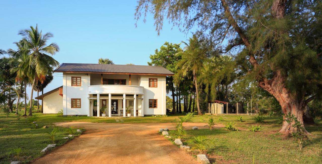 Hotel Kayjay Palms Passikudah Exterior foto